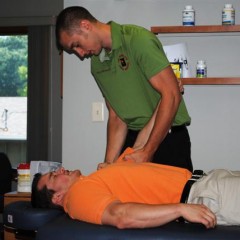 Try Manual Therapy With A Chiropractor In Manhattan, Kansas